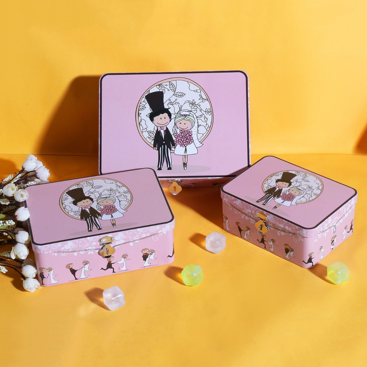 A Vintage Affair-Bride & Groom Wedding Gift Box (Set of 3) 