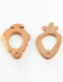 Ariro Toys-Wooden Teethers- Grape & Carrot