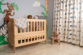 X & Y - Coral Coconut Baby Crib - Small-Natural