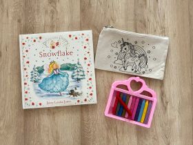 Little Canvas-DIY Colouring Little Unicorn Pouch 