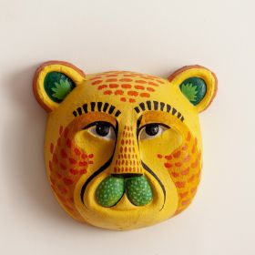 Zookeeper-Capable Cheetah Wall Decor