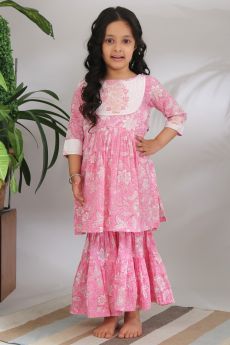 THE COTTON STAPLE-PHOOL KANTHA SHARARA