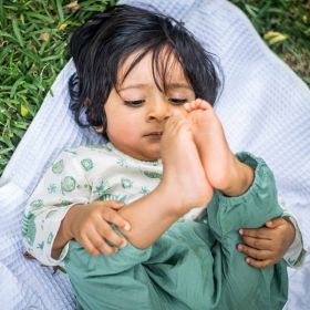 whitewater kids unisex organic koi bag - koi mint and white kurta + mint pants-6-9 months