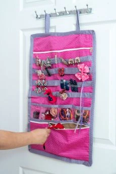 Blooming Buds-Hair Accessory Organizer - Pink Dots