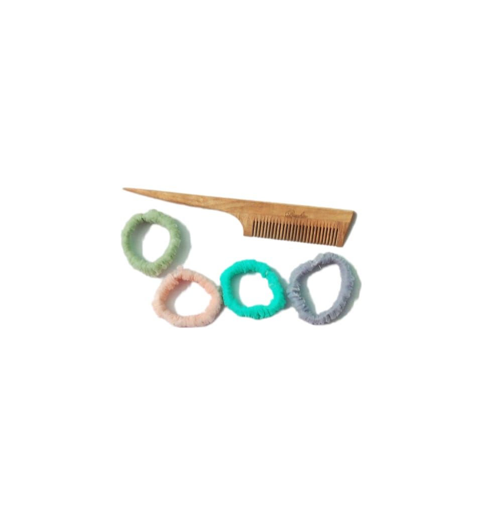A Tiny Moppet-Neem wood comb | Pintail count 1 | Scrunchies count 4 - ATM-0022
