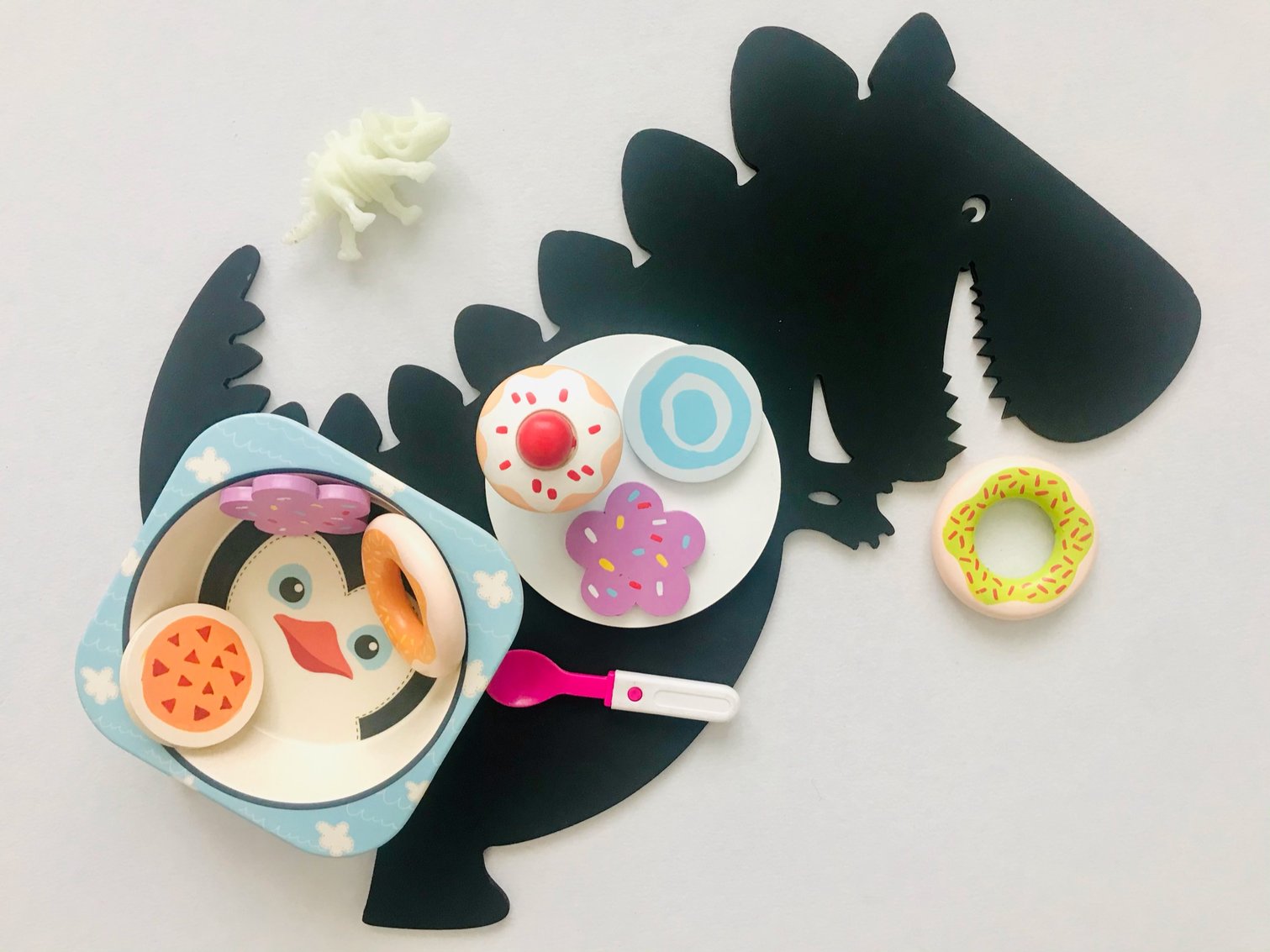 Dinosaur Chalkboard + Whiteboard