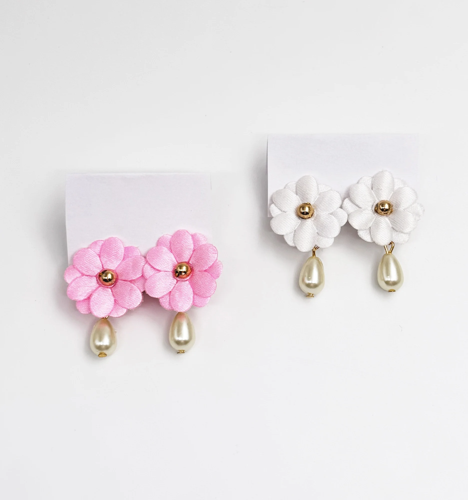Set of 2 Floral Clip-On Earrings with Pearl Drop- Light Pink, White