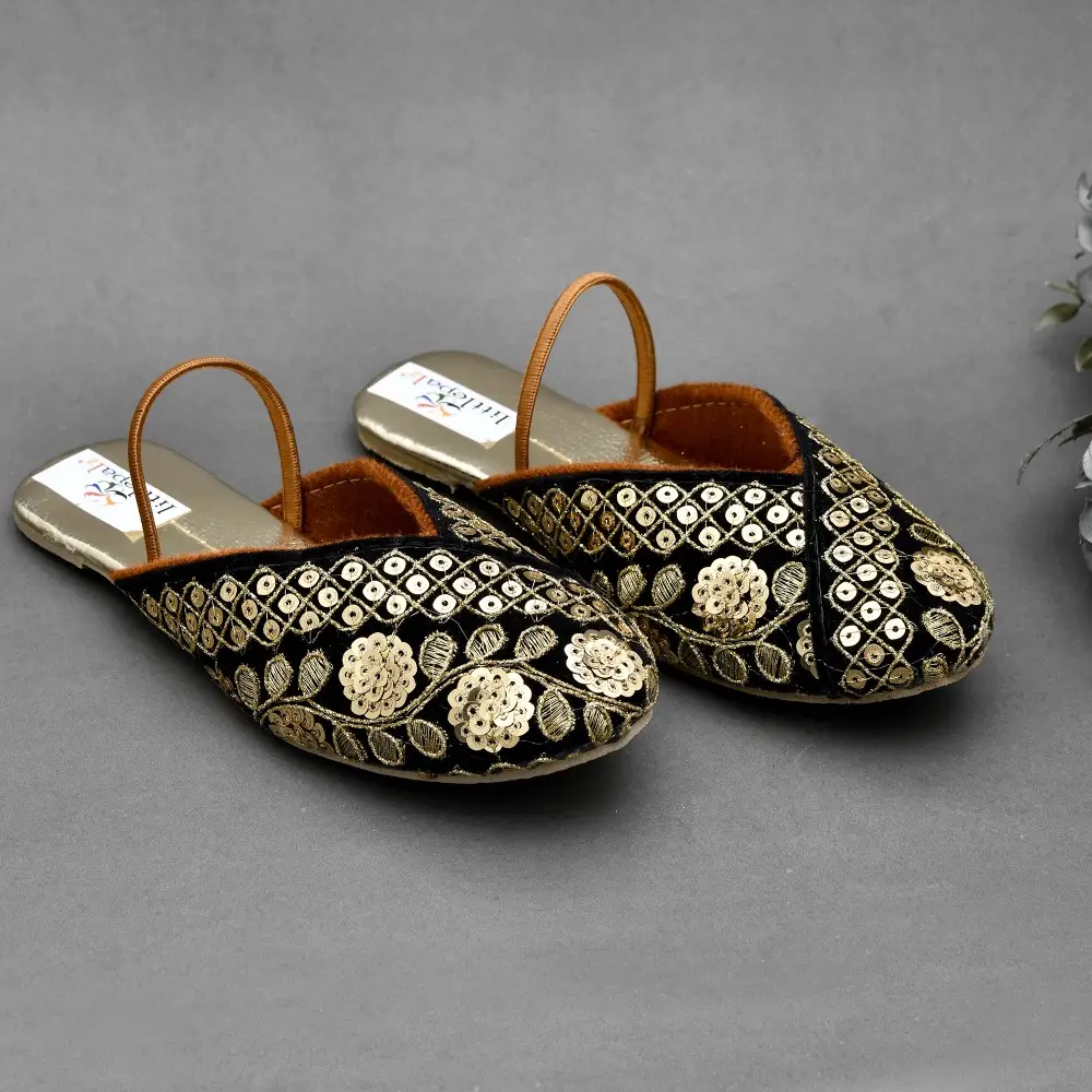 Leaves Embroidered & Sequins Embellished Mojaris - Black