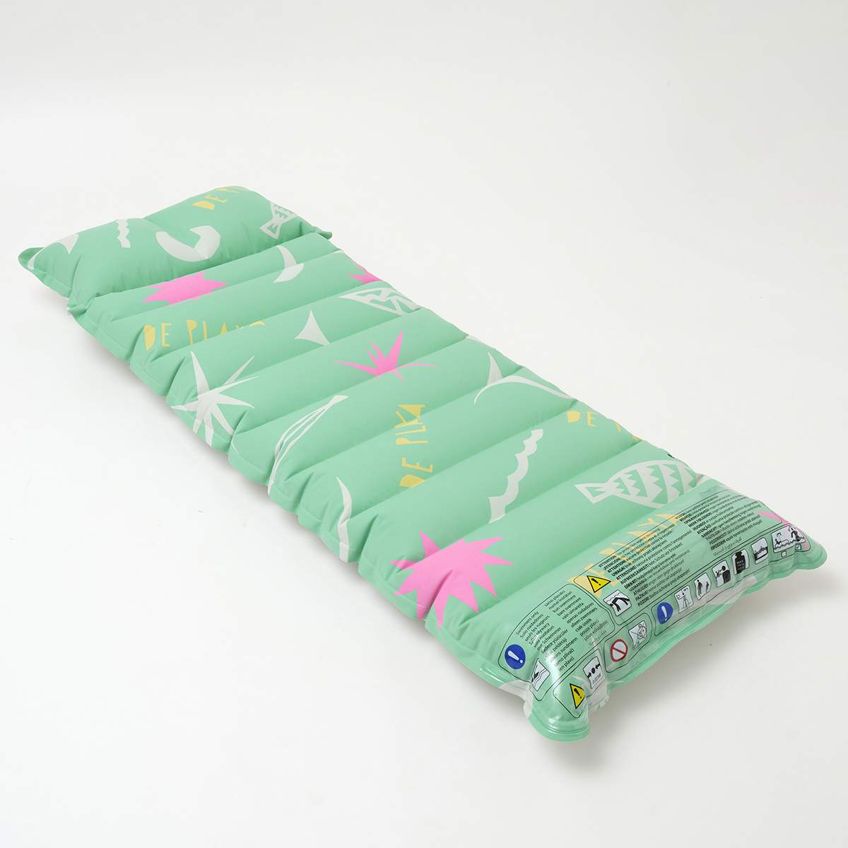 pastel color Vintage Lie On De Playa Esmeralda